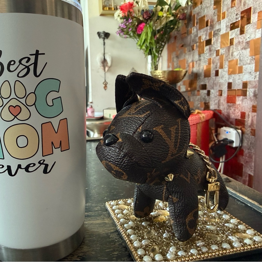 Luxury beautiful Brown Dog Figurine for your bag ,Keychain or to display